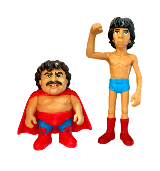 Nacho libre and skeleto